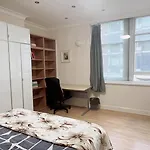 Central London Apartment For Family Upto 5